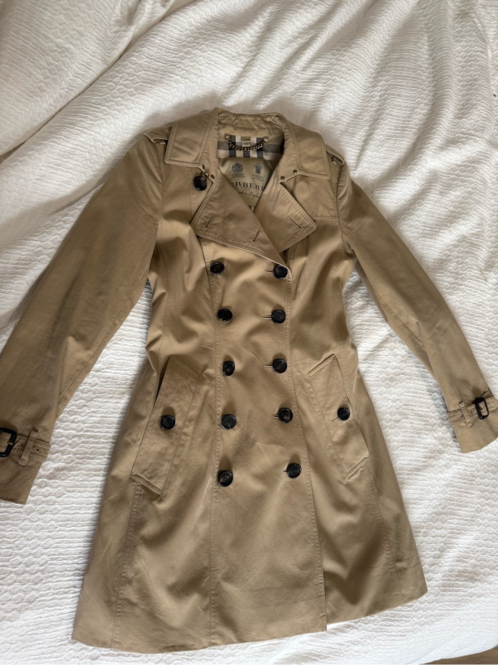 Burberry Short Chelsea Heritage Trench Coat  Medium - Picture 8 of 15